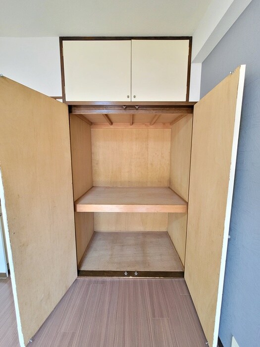 物件内観写真13　(収納)