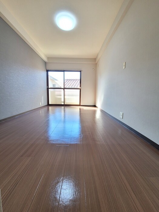 物件内観写真22　(廊下)