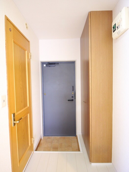 物件内観写真15　(玄関)