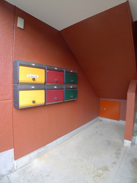 物件外観写真4　(建物設備)