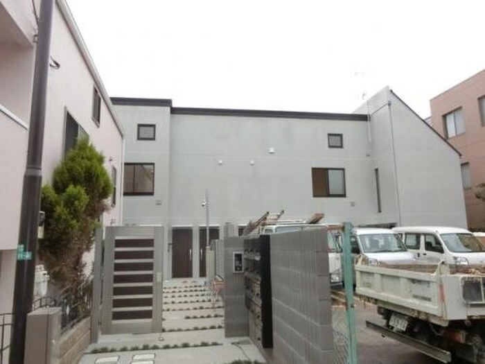 物件外観写真6　(外観写真)