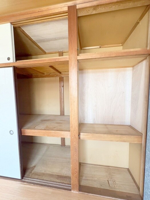 物件内観写真11　(収納)