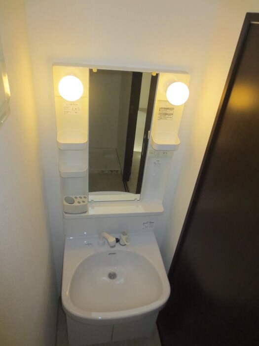 物件内観写真14　(洗面)