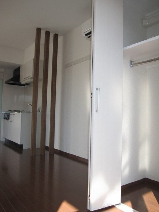 物件内観写真14　(居室)