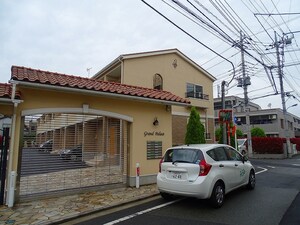 グランパレスＡ棟外観写真