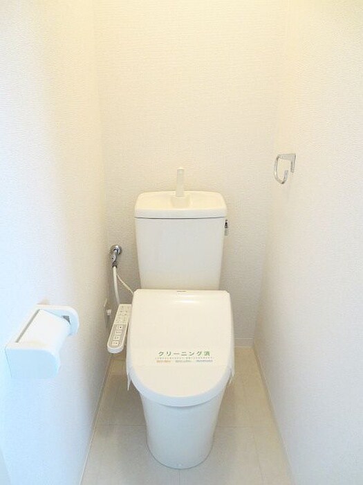 物件内観写真11　(トイレ)