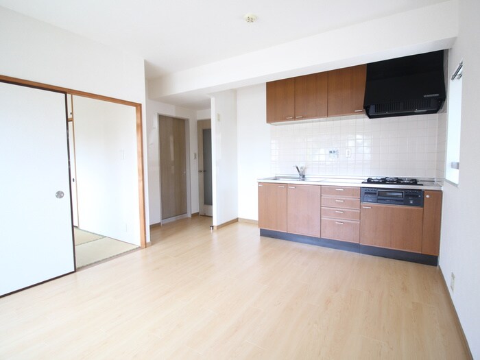 物件内観写真9　(居室)