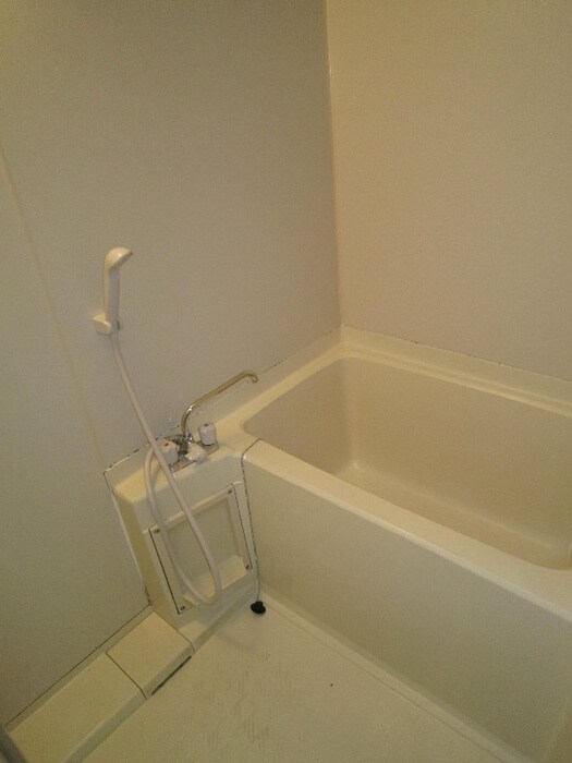 物件内観写真8　(バス／シャワールーム等)