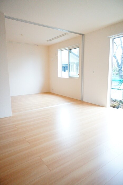 物件内観写真7　(居室)