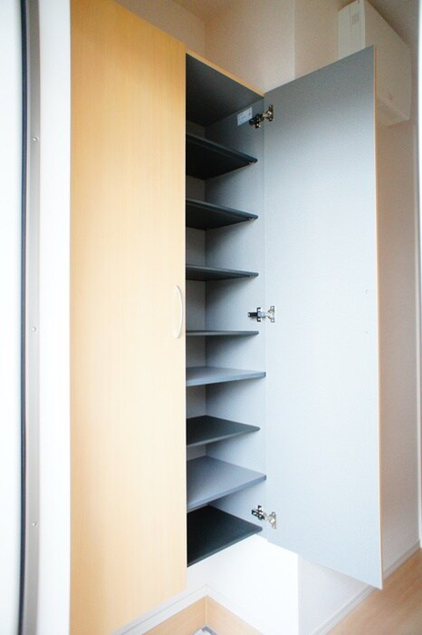 物件内観写真13　(靴箱)