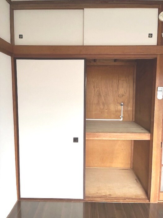 物件内観写真12　(収納)