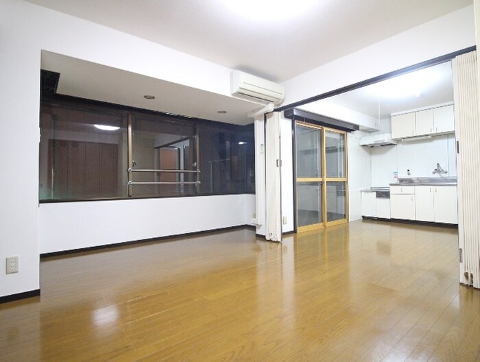 物件内観写真6　(居室)