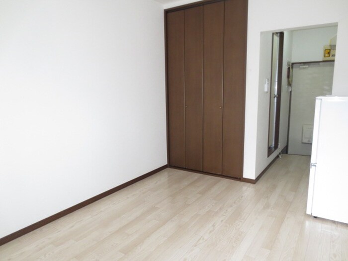 物件内観写真12　(居室)