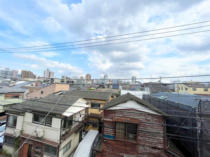 物件内観写真14　(室内からの展望)