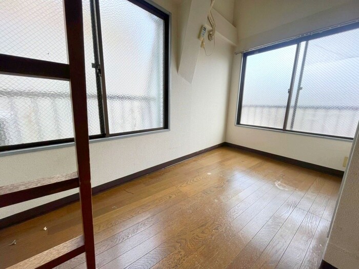 物件内観写真18　(居室)