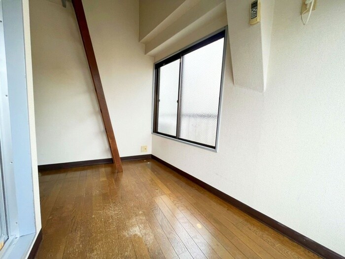 物件内観写真19　(居室)