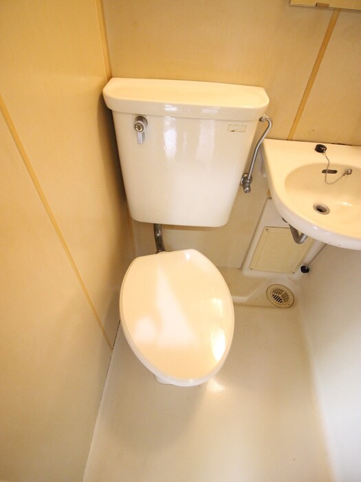 物件内観写真11　(トイレ)