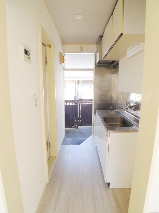 物件内観写真17　(廊下)