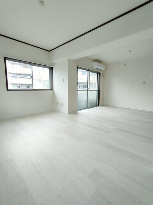 物件内観写真8　(内観写真)