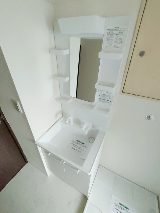 物件内観写真11　(洗面)