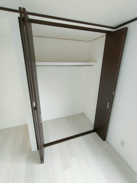 物件内観写真13　(収納)