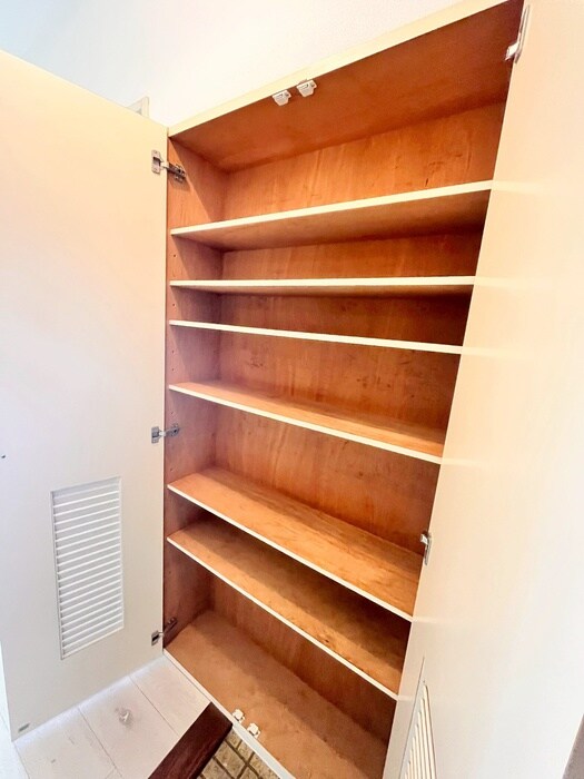 物件内観写真17　(靴箱)