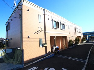 ラークヒル外観写真