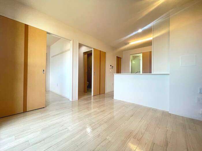 物件内観写真4　(居室)