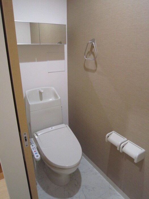 物件内観写真7　(トイレ)