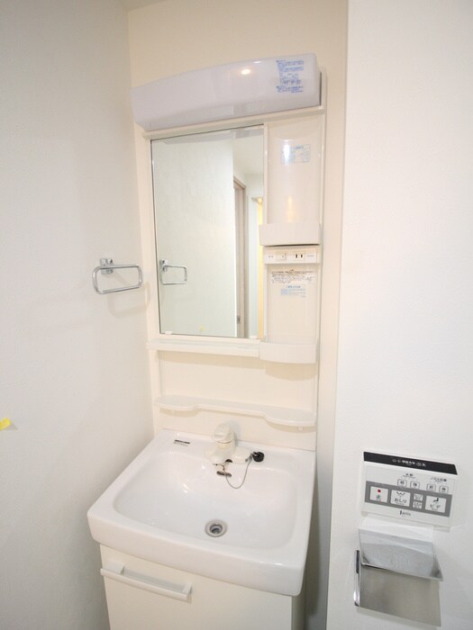 物件内観写真15　(洗面)