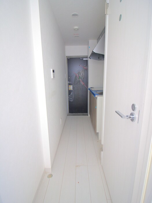 物件内観写真17　(廊下)