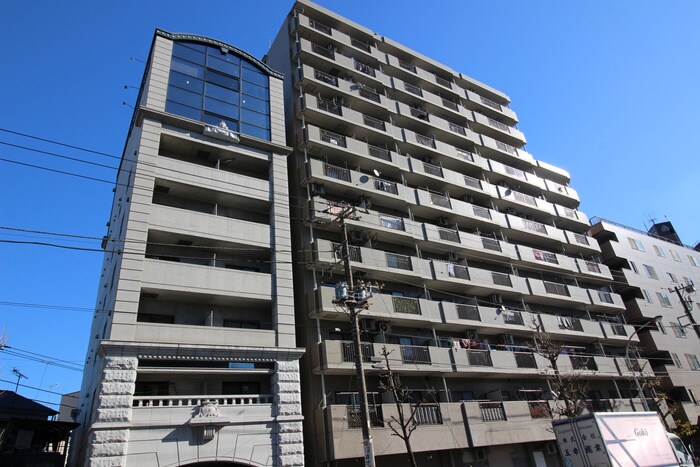 物件外観写真2　(駐車場)