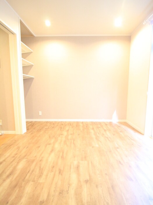 物件内観写真19　(居室)