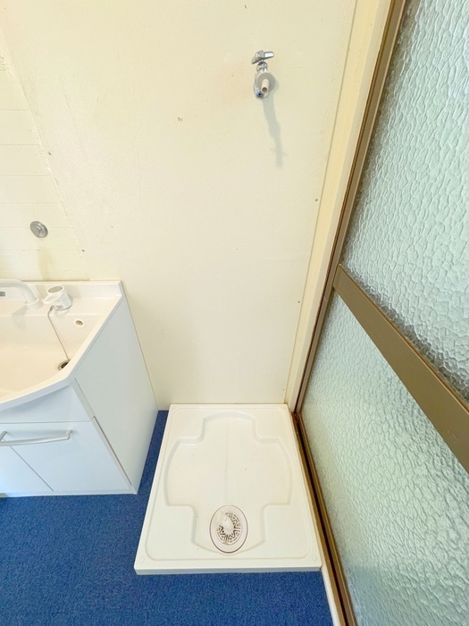 物件内観写真14　(洗濯機置場)