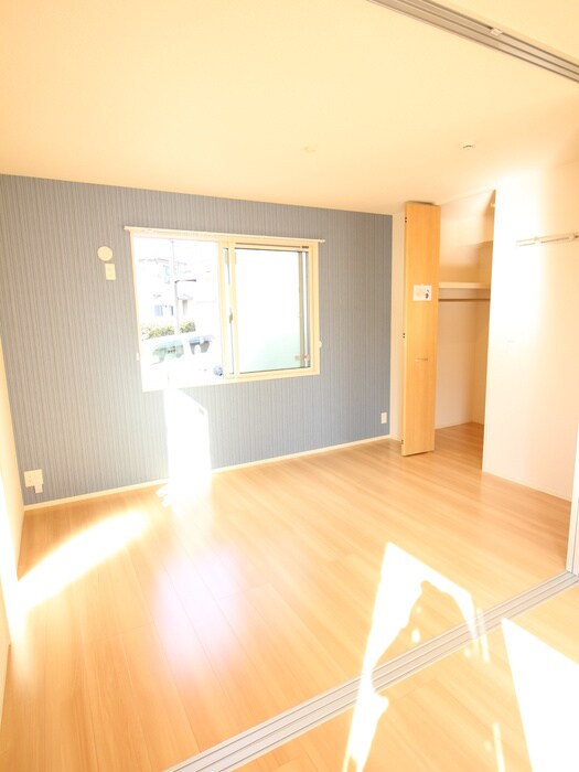 物件内観写真11　(居室)