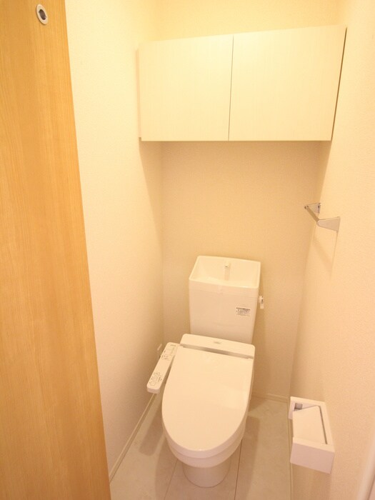 物件内観写真15　(トイレ)