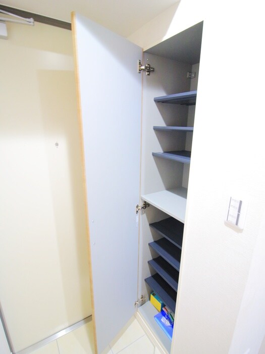 物件内観写真16　(靴箱)