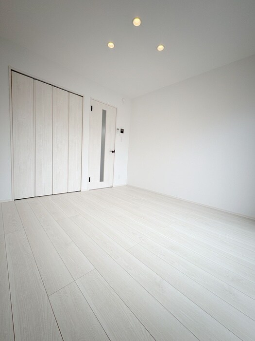 物件内観写真1　(居室)