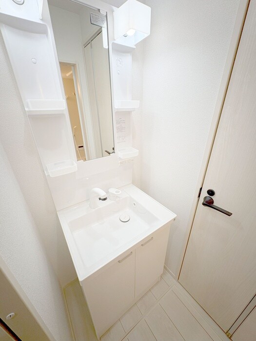 物件内観写真7　(洗面)