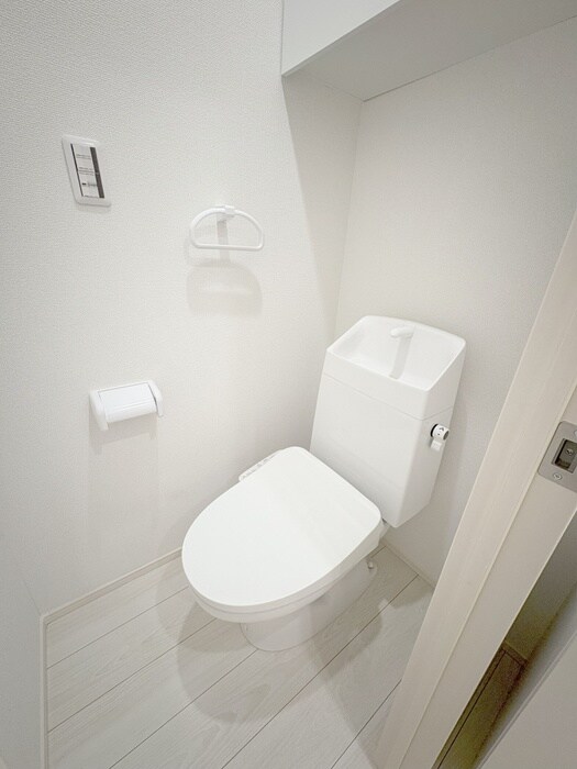 物件内観写真7　(トイレ)