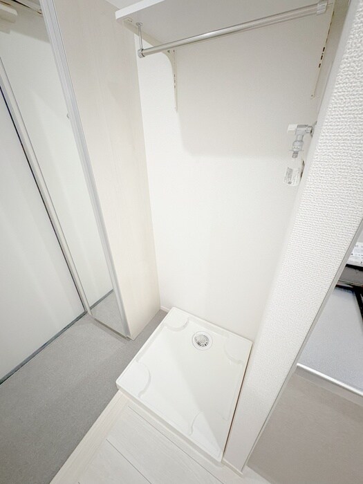 物件内観写真9　(洗濯機置場)