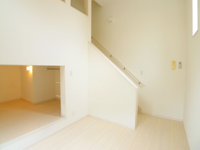 物件内観写真5　(居室)