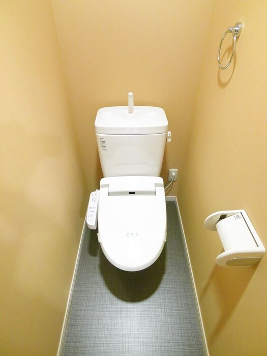 物件内観写真13　(トイレ)