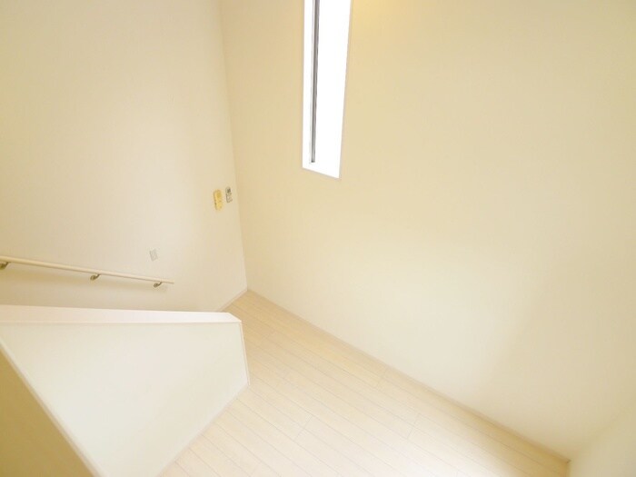 物件内観写真16　(室内からの展望)