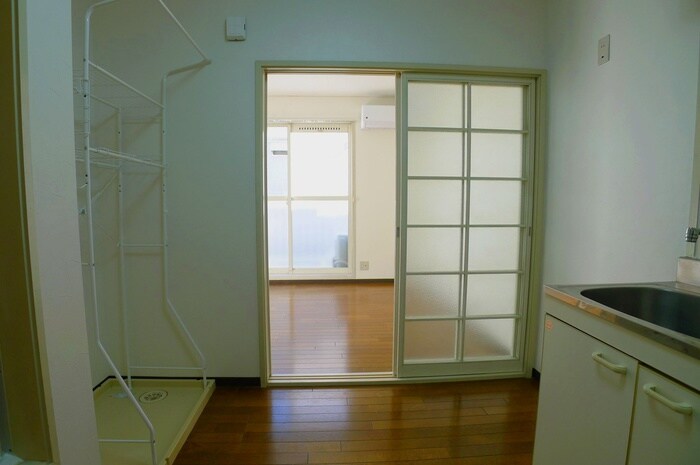 物件内観写真18　(居室)