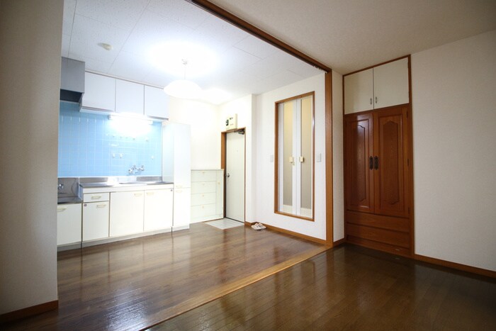 物件内観写真7　(居室)