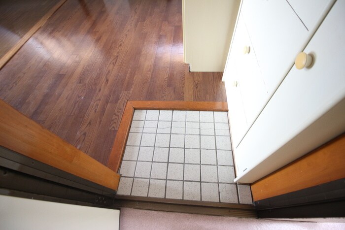 物件内観写真15　(玄関)