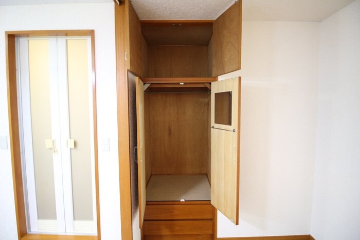 物件内観写真20　(収納)
