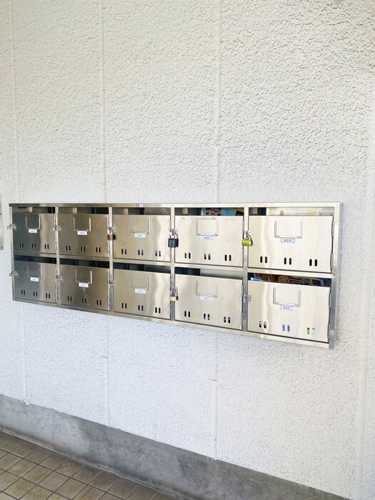 物件外観写真4　(建物設備)