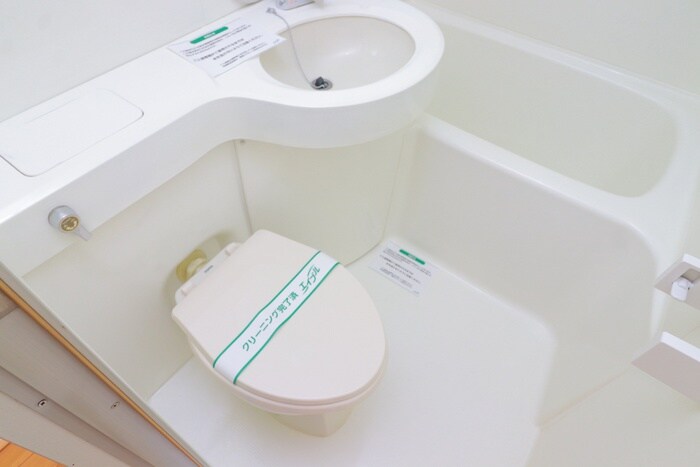 物件内観写真15　(トイレ)